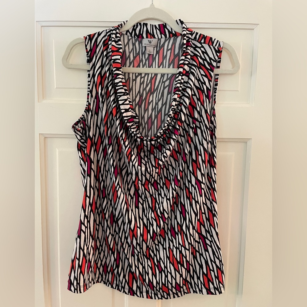 Worthington Sleeveless Blouse.  (BIN #7)